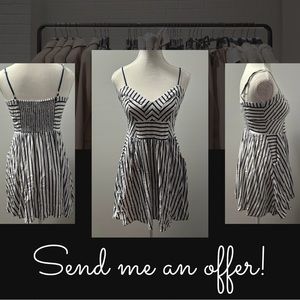 Express Woman’s Midi Dress